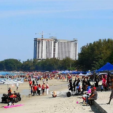 Seri Ratu Hotel & Spa Порт-Диксон Экстерьер фото